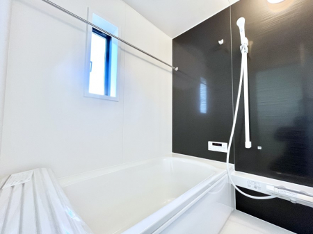 �����@����̔�����₷��؂ȃo�X�^�C���B�������Ƃ����C���y����Ŕ����Ƃ肽���ł��ˁI  