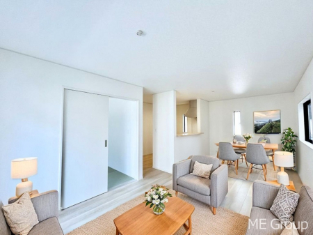 ���r���O�@���Ƒ��̓��₩�Șb�����ŕ�܂�閾�邢���r���O  ���Ƌ��CG�ł�