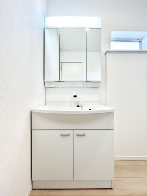 ���ʑ�E���ʏ��@�傫�����₷���O�ʋ��Ő�����������ʑ�́A�g�����Ȃ݃`�F�b�N�┧�̂������ɂ������߂ł��B 