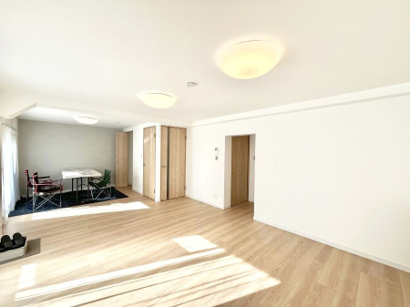 ���̑����ρ@�Ƒ������R�ƏW�܂�e���̃X�y�[�X�ɂȂ肻��  