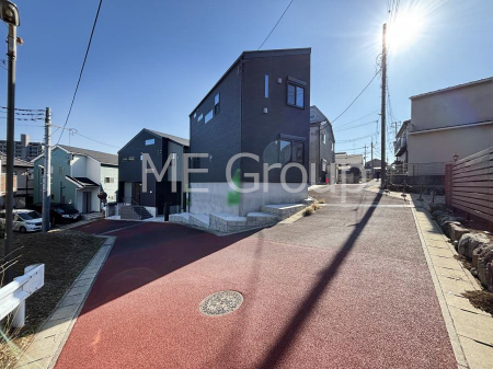 ���n�O�ώʐ^�@�O�ρ`Exterior�`   �O�ʓ��H�͊ՐÂȏZ��n���͂���Ԓʂ�̏��Ȃ����H�B���Ԃ̏o��������炭�炭�ł��I���s���_�E���n���w�̂���]�́A���C�y�ɂ��₢���킹���������I