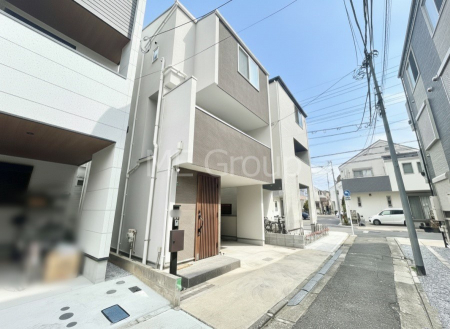 ���n�O�ώʐ^�@�O�ρ`Exterior�`�@�O�ʓ��H�͊ՐÂȏZ��n���͂���Ԓʂ�̏��Ȃ����H�B���Ԃ̏o��������炭�炭�ł��I���s���_�E���n���w�̂���]�́A���C�y�ɂ��₢���킹���������I