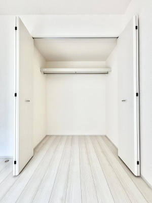 ���[�@�����Ղ�̎��[�X�y�[�X�ŉ��K�ɕ�点���� 