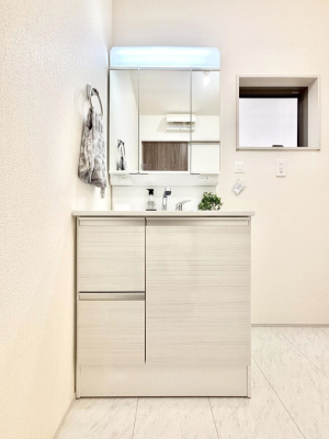 ���ʑ�E���ʏ��@�傫�����₷���O�ʋ��Ő�����������ʑ�́A�g�����Ȃ݃`�F�b�N�┧�̂������ɂ������߂ł��B 