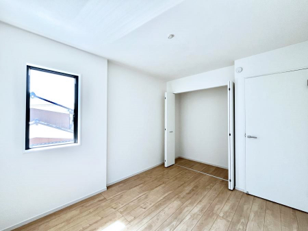 �q�������@�q�������ɂ��������߂Ȏ��[�X�y�[�X�����Ղ�̋���