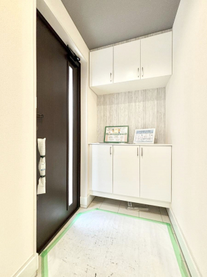 ���ց@�����`Entrance�`�@�Ƃ̒��ł��q�l���}����ŏ��̏ꏊ�ł��錺�ւ́A�Ƃ̈�ۂ��̂��̂ł��I�L�x�Ȍ��֎��[�ŁA����Y��ɕۂ��Ƃ��o���܂��􌺊ւɂ͂����Ղ���[�̉��ʔ��������I