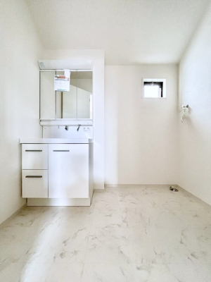 ���̑��@��Ƃ�̐��ʃX�y�[�X�Œ��̐g�x�x�����N���N  