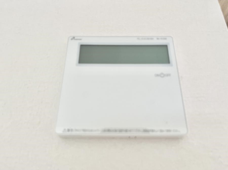 ���̑����ρ@���g�[�t���œ~���|�J�|�J�B���Ƒ��̌e���̃X�y�[�X�ɂȂ�܂��ˁB