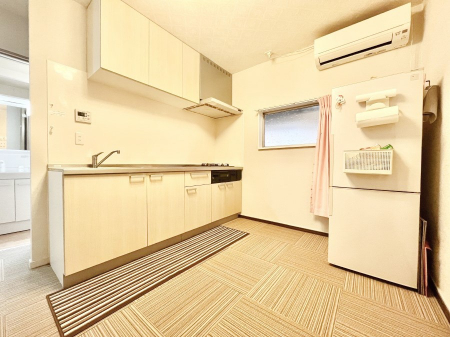 �L�b�`���@�����`Kitchen�`�@�L���Ďg���₷���L�b�`���Ȃ�Ƒ��ł�������ɗ�������������A��Еt������ԂȂ��ł����Ⴂ�܂�����[�������Ղ肠��̂ŁA������������Ɛ����Ȉ�ۂ�ۂĂ܂��B