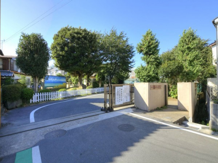 ���ӊ��@���w�Z 540m �D���s���Øa�����w�Z