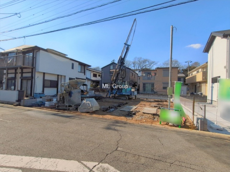 ���n�O�ώʐ^�@�`Exterior�`�@�G�߂̕ω��������Ȃ���q��Ă��ł���A���R�Ɉ͂܂ꂽ�Z��n�ł��� �̂т̂тƉ߂���������A���Ƒ��̕�炵�����L���ɂ��Ă���܂��B  