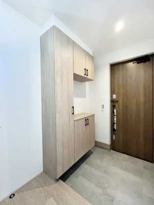 ���ց@�����`Entrance�`�@�Ƃ̒��ł��q�l���}����ŏ��̏ꏊ�ł��錺�ւ́A�Ƃ̈�ۂ��̂��̂ł��I�L�x�Ȍ��֎��[�ŁA����Y��ɕۂ��Ƃ��o���܂��􌺊ւɂ͂����Ղ���[�̉��ʔ��������I