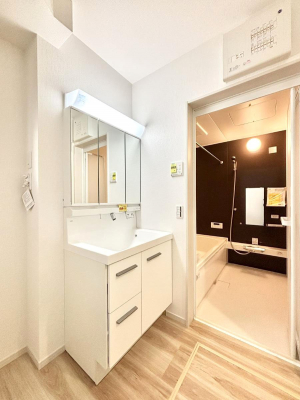 ���̑��@�������̂�����K��Ԃł��B�����̐g�x�x���C�����ǂ����g�������܂��B 