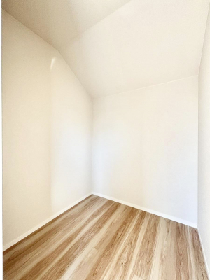 ���̑��@�����`Walk-in Closet�`�@�K�v�Ȃ��̂�R�[�f�B�l�[�g���ꗗ���Ċm�F�ł��A�g�x�x�⏀�����Z���ԂōςރE�H�[�N�C���N���[�[�b�g��ݒu���܂����B�Ƃ̒�����������Ƃ�����֗��Ȏ��[�X�y�[�X�ł��B