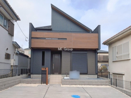 ���n�O�ώʐ^�@�O�ρ`Exterior�`�@��s���œ���̃X���[���C�t���΂Ɉ͂܂ꂽ�y�n�͓s��̌�����Y���ꂻ���B�l�G��ʂ��Ď��R�ƐG�ꍇ����X�|�b�g�����ӂɂ͐��肾������I�Z�݂����Ȃ�ƁB��炵�������B