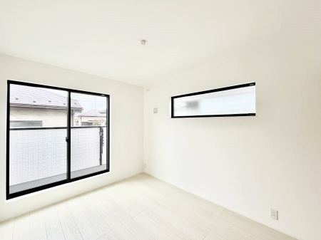 ���̑����ρ@�����`Bed Room�`  �u��������������l�v�Ƃ��v�w�ł�����肭�낰��Q���B  �����̉Ǝ��₨�d���ɔ�ꂽ���̓t�J�t�J�̃x�b�g�Ŗ�����Ă��������B�e���r��{�I�������Ă����K�ȍL����������