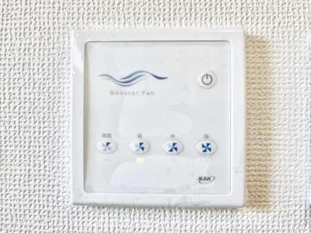 ���̑����ρ@�S�~��J�r�A����h���A�Z������N�ɁI�_�N�g���X�̃u�[�X�^�[�z�t�@��