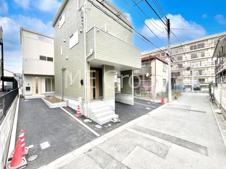 ���n�O�ώʐ^�@�O�ρ`Exterior�` �O�ʓ��H�F �Z��n�ɂȂ��Ă���̂Ŏԗʂ����Ȃ��A�Â��ȗ��n�ł��B�q��Ċ����ǍD�ł������ӊ������킹�Ă��ē������Ē����܂��B���C�y�ɂ��₢���킹���������B