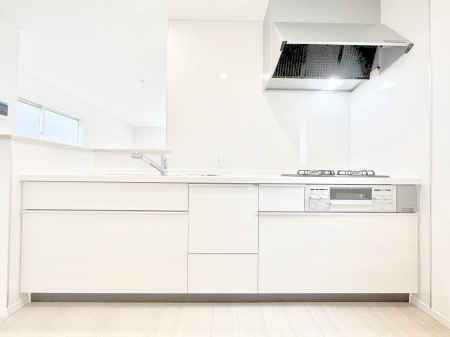 �L�b�`���@������3�������`Kitchen�`�@�w���������q���̐������������Ȃ��x�B�g���₷���X�^�C���b�V���ȃJ�E���^�[�L�b�`���ɂ́A���̊J���������邱�ƂȂ���w���q�l�������Ȃ���x�̈��S��������܂��B