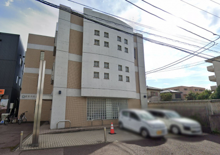 ���ӊ��@�a�@ 700m �s����ȃN���j�b�N