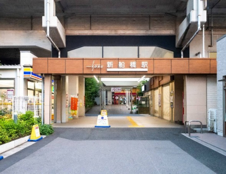 ���ӊ��@�w 800m ������c���V�D���w