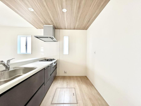 �L�b�`���@�����`Kitchen�`�@�L���Ďg���₷���L�b�`���Ȃ�Ƒ��ł�������ɗ�������������A��Еt������ԂȂ��ł����Ⴂ�܂�����[�������Ղ肠��̂ŁA������������Ɛ����Ȉ�ۂ�ۂĂ܂��B