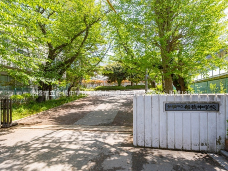 ���ӊ��@���w�Z 1990m �D���s���D�����w�Z