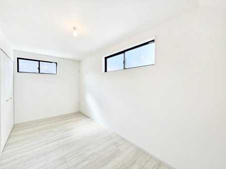 �Q���@�g���₷���`�Ńx�b�g��Ƌ�̒u�����ɂ����邱�Ƃ�����܂���B   