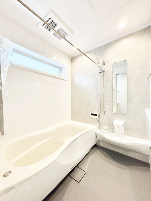 �����@����̔�������Ă���閾�邢�������̂���o�X���[��