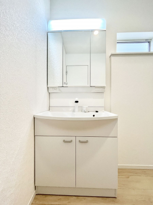 ���ʑ�E���ʏ��@�傫�����₷���O�ʋ��Ő�����������ʑ�́A�g�����Ȃ݃`�F�b�N�┧�̂������ɂ������߂ł��B 