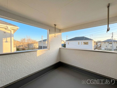 �o���R�j�[�@�������P�������`Balcony�`�@�C���i�[�o���R�j�[�͐��󕨂������X�y�[�X�Ƃ��ċ}�ȉJ�Ő��󕨂��G��Ă��܂��̂�h���ł���܂����`�F�A�ł��낢����A�Ăɂ͎�����C�ɂ����r�j�[���v�[�����y���߂܂��ˁ�