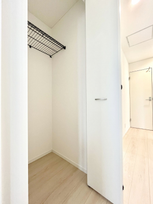 ���̑����ρ@�ݔ����P�������L�����[�B�|�������G�߂̏��������[���邱�Ƃ��ł��܂��B