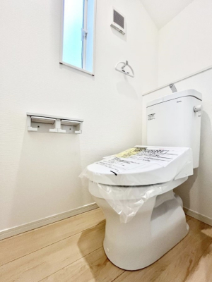 �g�C���@�����`Toilet�`�@�Y��E�X�b�L���E���K�ȃE�H�V�����b�g�t�g�C���ł��낰���Ԃł��B�g�C���͖����g�킴��𓾂Ȃ����́B����������ۂ������ł��ˁB�g�C����2��������̂Œ��̍��G���ɕ֗��ł��I