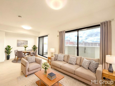 ���r���O�@�������������͋C�̂k�c�j�͉Ƒ��݂�Ȃ̉��K��ԁ@���Ƌ��CG�ł�