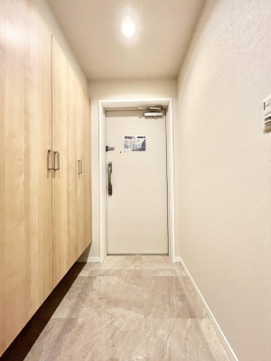 ���ց@�Ƒ��̋A��₨�q�l�������������}���錺��  