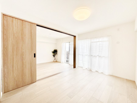 ���̑����ρ@�o���R�j�[���炽���Ղ�����Ă���z�����������S�̂�D������ݍ��݂܂��I