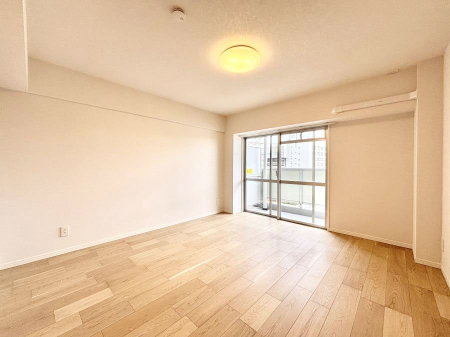 ���̑����ρ@�o���R�j�[���J�������v���X���Ă����m��  