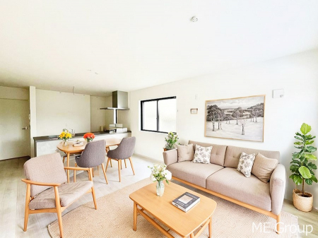 ���r���O�@�������������͋C�̂k�c�j�͉Ƒ��݂�Ȃ̉��K��ԁ��Ƌ��CG�ł�