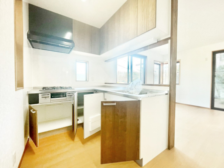 �L�b�`���@��Ƃ肠��L�b�`���ł͂��Ƒ��Ɗy�������������ł��܂��B���[���L�x�ł��B