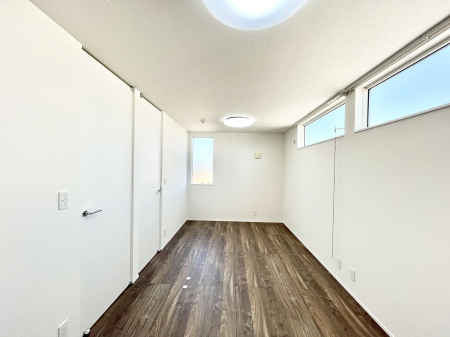 �Q���@�����͂Q�����ɂ��邱�Ƃ��ł��܂��ˁB���N���ɂȂ����疲�̌��Ƀ`�F���W�I