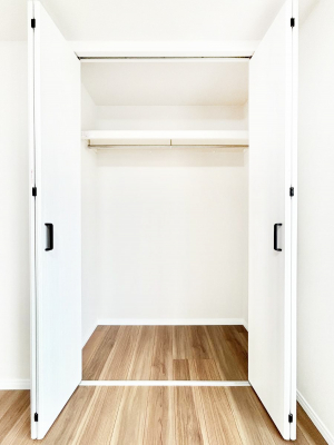 ���[�@�����Ղ�̎��[�X�y�[�X�ł��ł��Z��Ԃ��X�b�L���ۂĂ���