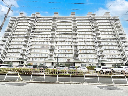 ���n�O�ώʐ^�@�����ɕ֗��Ȓn�ɐL�т₩�ȉƑ��̐������i��`���Z�܂�