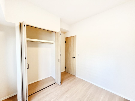 �Q���@�g���₷���`�Ńx�b�g��Ƌ�̒u�����ɂ����邱�Ƃ�����܂���B   