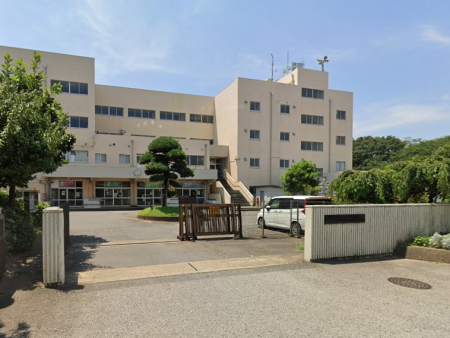 ���ӊ��@���w�Z 2700m �D���s���L�x���w�Z