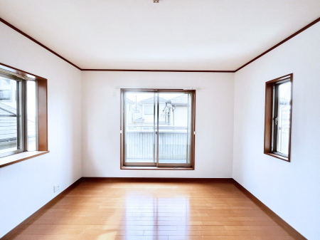 ���̑����ρ@3�ʍ̌��̖��邢�m���B��������̂����������͋C�����������ł��ˁB