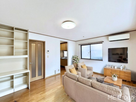 ���r���O�@���Ƒ��̓��₩�Șb�����ŕ�܂�閾�邢���r���O  ���Ƌ��CG�ł�