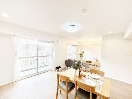 ���̑����ρ@�傫�ȑ����炽���Ղ�̗z���ƕ�����������S�n�̂悢�_�C�j���O�ł��B