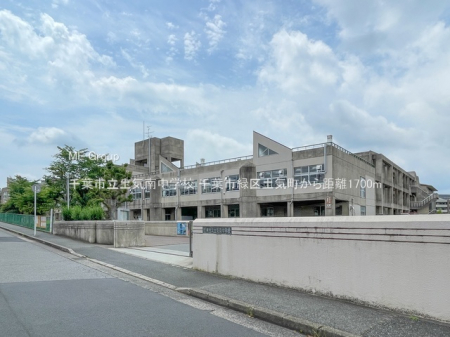 ���ӊ��@���w�Z 1700m ��t�s���y�C�쒆�w�Z