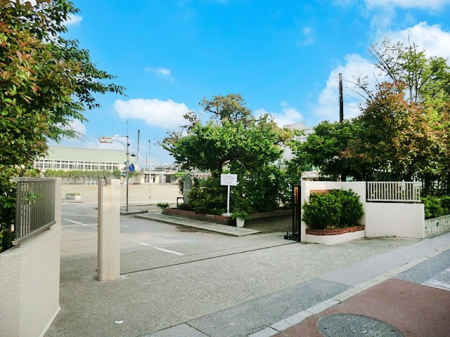 ���ӊ��@���w�Z 500m �D���s�����I�����w�Z