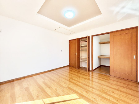 ���̑����ρ@���[���[�����Ă���̂ŁA���Z�X�y�[�X���L���g���܂��B 